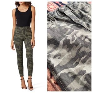 Good American Good Waist Skinny Jeans in Camo green print high waist 2 26